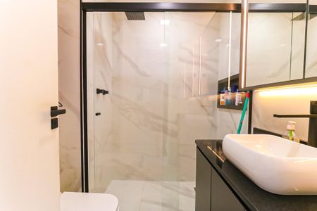 Apartamento à venda com 77m², 3 quartos e 2 vagasBanheiro da Suíte