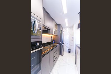 Apartamento à venda com 77m², 3 quartos e 2 vagasCozinha