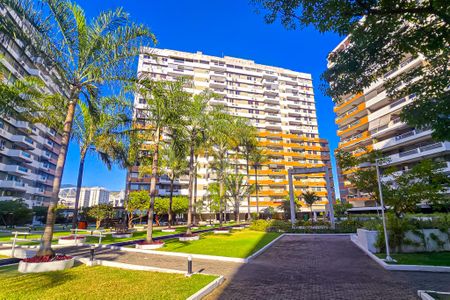 Apartamento à venda com 77m², 3 quartos e 2 vagasQuadra Esportiva