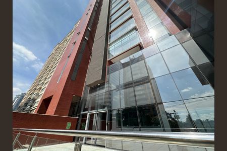 Apartamento para alugar com 55m², 1 quarto e 1 vagaFachada e portaria