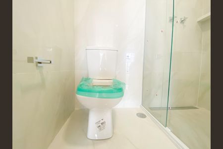 Apartamento para alugar com 60m², 2 quartos e 2 vagas Apartamento para alugar com 60m², 2 quartos e 2 vagasBanheiro