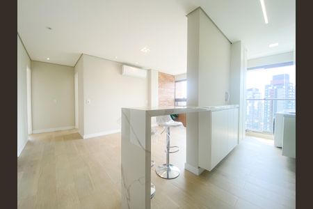 Apartamento para alugar com 60m², 2 quartos e 2 vagas Apartamento para alugar com 60m², 2 quartos e 2 vagasCozinha