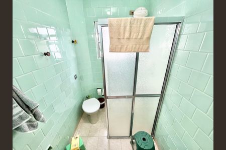 Apartamento à venda com 67m², 2 quartos e 1 vaga Apartamento à venda com 67m², 2 quartos e 1 vagaBanheiro
