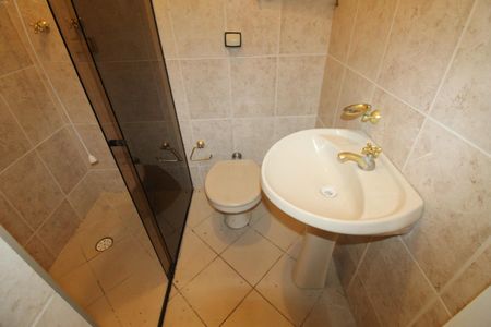 Casa para alugar com 113m², 3 quartos e 3 vagasBanheiro da Suíte