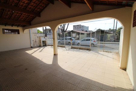 Casa para alugar com 113m², 3 quartos e 3 vagasGaragem