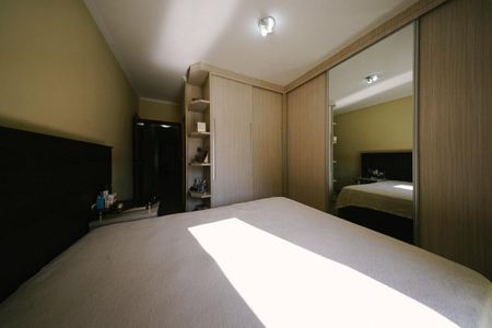 Casa à venda com 115m², 3 quartos e 2 vagas Casa à venda com 115m², 3 quartos e 2 vagasSuíte