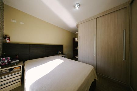 Casa à venda com 115m², 3 quartos e 2 vagas Casa à venda com 115m², 3 quartos e 2 vagasSuíte