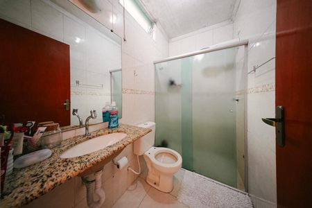 Casa à venda com 115m², 3 quartos e 2 vagas Casa à venda com 115m², 3 quartos e 2 vagasBanheiro da Suíte
