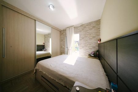 Casa à venda com 115m², 3 quartos e 2 vagas Casa à venda com 115m², 3 quartos e 2 vagasSuíte