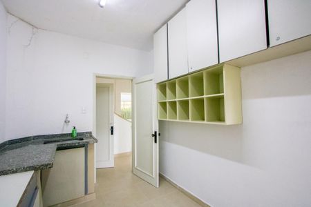Casa para alugar com 360m², 3 quartos e 6 vagasCozinha