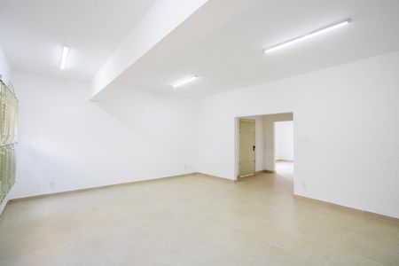 Casa para alugar com 360m², 3 quartos e 6 vagasSala