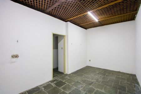 Casa para alugar com 360m², 3 quartos e 6 vagasEdícula
