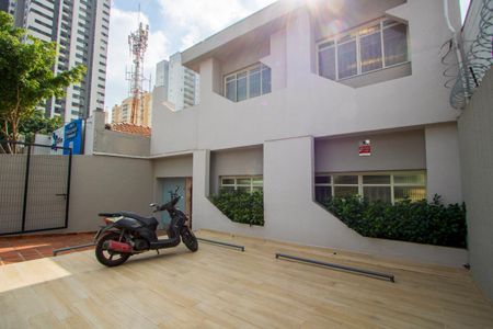 Casa para alugar com 360m², 3 quartos e 6 vagasGaragem