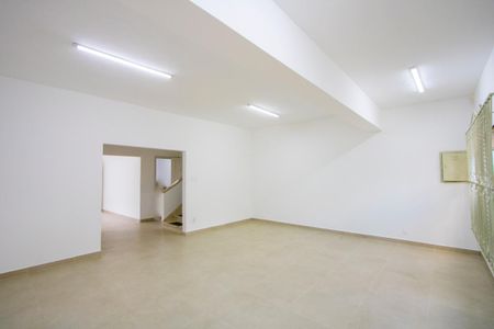 Casa para alugar com 360m², 3 quartos e 6 vagasSala