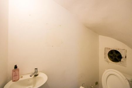 Lavabo de casa para alugar com 3 quartos, 360m² em Campestre, Santo André