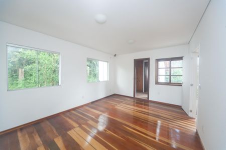 Casa de condomínio à venda com 300m², 3 quartos e 3 vagassuite 