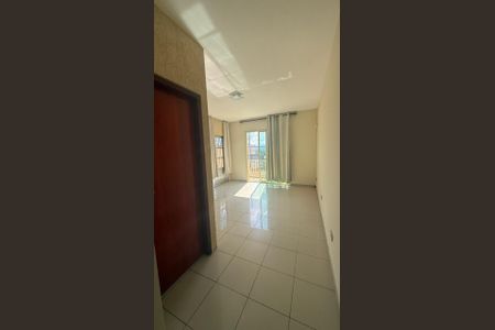 Casa para alugar com 150m², 2 quartos e 2 vagascomodo