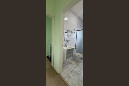 Casa para alugar com 150m², 2 quartos e 2 vagasBanheiro 