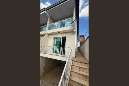 Casa para alugar com 150m², 2 quartos e 2 vagasÁrea externa