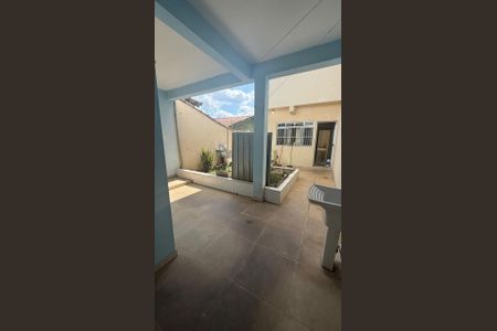 Casa para alugar com 150m², 2 quartos e 2 vagasÁrea externa