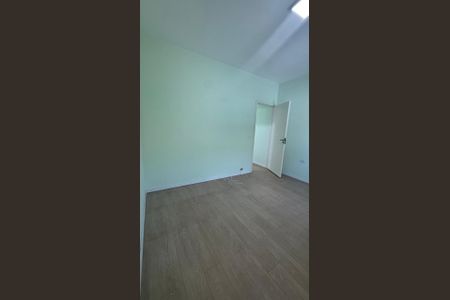 Quarto de casa para alugar com 2 quartos, 150m² em Parque Continental II, Guarulhos
