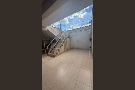 Casa para alugar com 150m², 2 quartos e 2 vagasÁrea externa