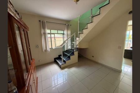 Sala de casa para alugar com 2 quartos, 150m² em Parque Continental II, Guarulhos