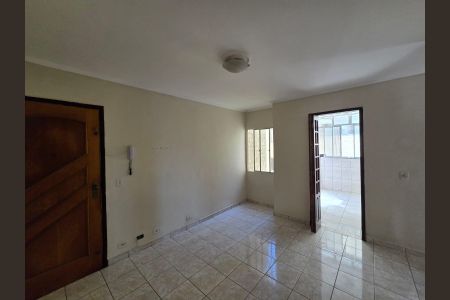 Sala  de apartamento para alugar com 2 quartos, 60m² em Centro, Guarulhos
