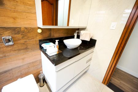 Casa para alugar com 200m², 2 quartos e 2 vagas Casa para alugar com 200m², 2 quartos e 2 vagasPia