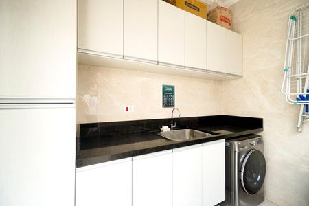 Casa para alugar com 200m², 2 quartos e 2 vagas Casa para alugar com 200m², 2 quartos e 2 vagasÁrea de serviço