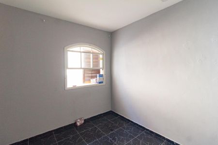 Casa para alugar com 60m², 1 quarto e sem vaga Casa para alugar com 60m², 1 quarto e sem vagaQuarto