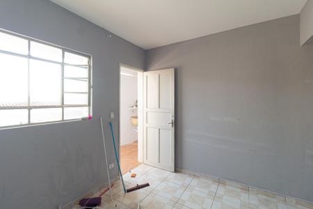 Sala de casa para alugar com 1 quarto, 60m² em Vila Martins, Carapicuíba