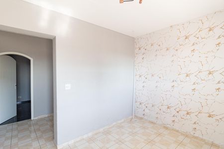 Sala de casa para alugar com 1 quarto, 60m² em Vila Martins, Carapicuíba
