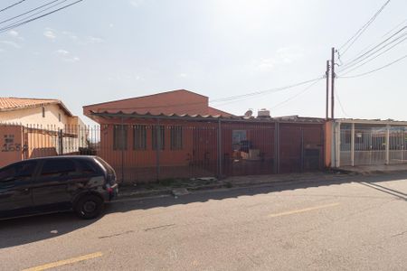 Casa para alugar com 60m², 1 quarto e sem vaga Casa para alugar com 60m², 1 quarto e sem vagaFachada