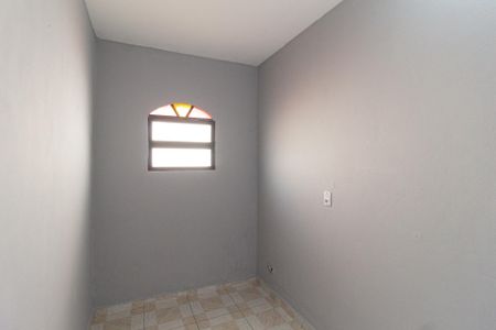 Casa para alugar com 60m², 1 quarto e sem vaga Casa para alugar com 60m², 1 quarto e sem vagaSala de jantar