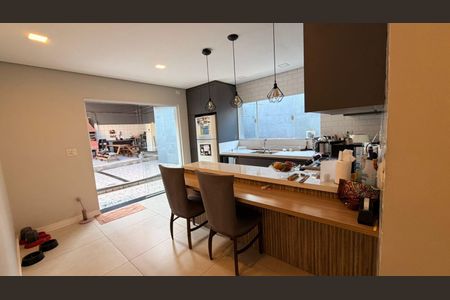 Casa à venda com 3 quartos, 160m² em Paulicéia, São Bernardo do Campo