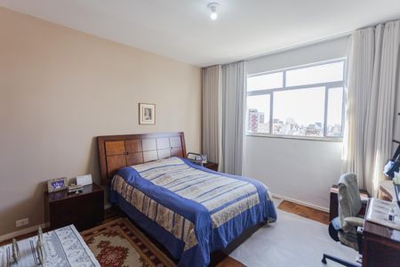 Apartamento para alugar com 116m², 4 quartos e 2 vagasSuíte