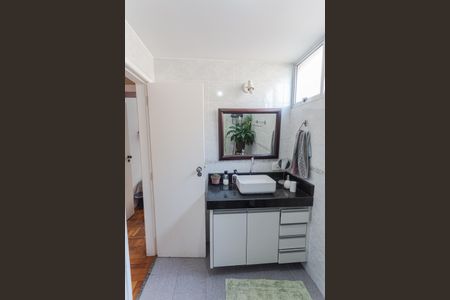 Apartamento para alugar com 116m², 4 quartos e 2 vagasBanheiro Social