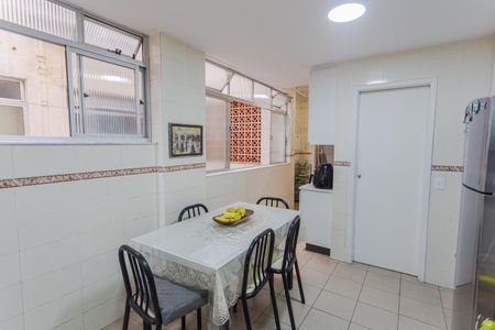 Apartamento para alugar com 116m², 4 quartos e 2 vagasCozinha