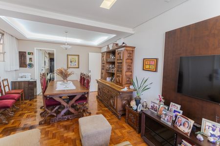 Sala de apartamento para alugar com 4 quartos, 116m² em Santo Antônio, Belo Horizonte