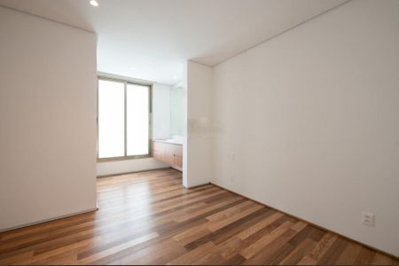 Casa à venda com 3 quartos, 420m² em Vila Nova Conceição, São Paulo