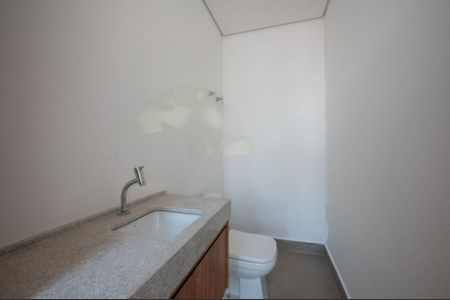 Casa à venda com 3 quartos, 420m² em Vila Nova Conceição, São Paulo