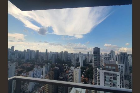 Apartamento à venda com 1 quarto, 25m² em Santo Amaro, São Paulo