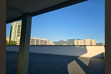 Apartamento à venda com 75m², 2 quartos e 2 vagas