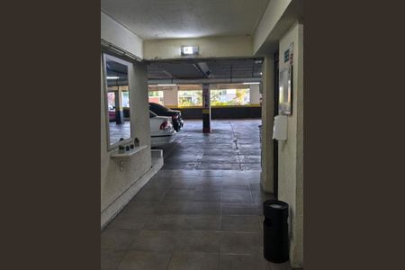 Apartamento à venda com 75m², 2 quartos e 2 vagas