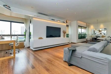 Apartamento à venda com 3 quartos, 323m² em Vila Madalena, São Paulo