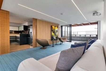 Apartamento à venda com 3 quartos, 323m² em Vila Madalena, São Paulo