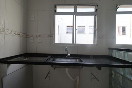 Cozinha de apartamento para alugar com 2 quartos, 37m² em Vila Pompeia, Ribeirão Preto