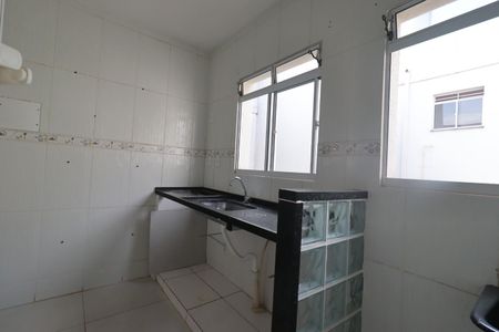 Cozinha de apartamento para alugar com 2 quartos, 37m² em Vila Pompeia, Ribeirão Preto