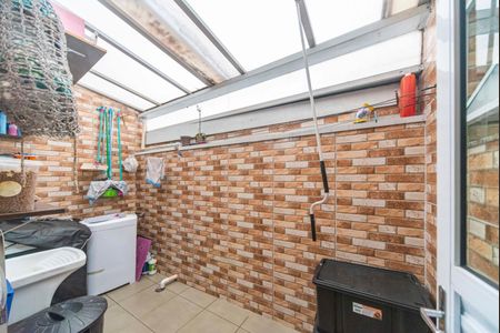 Casa à venda com 50m², 2 quartos e 1 vagaÁrea de Serviço